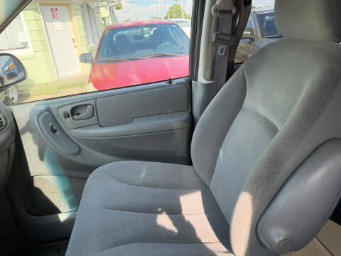 2006 Dodge Grand Caravan SE