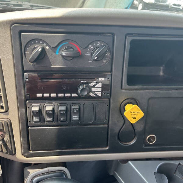 2019 International DuraStar 4300