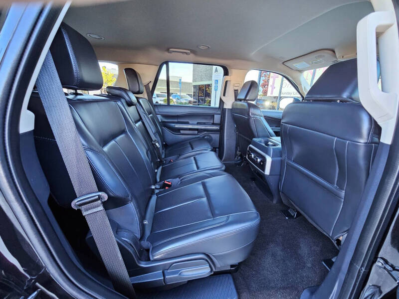 2022 Ford Expedition XLT