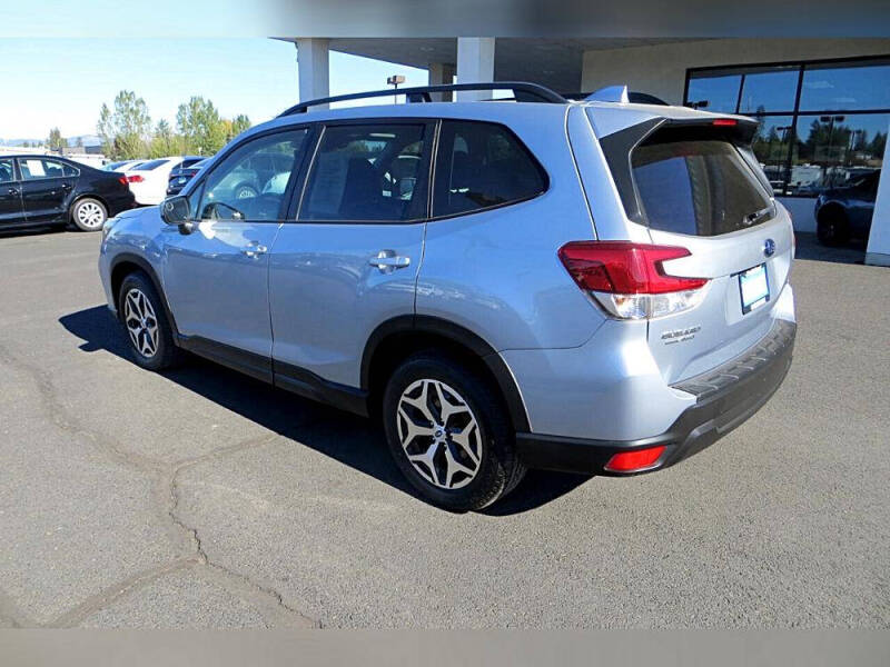 2020 Subaru Forester Premium