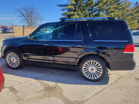 2016 Lincoln Navigator for sale at Chuck's Sheridan Auto in Mount Pleasant WI