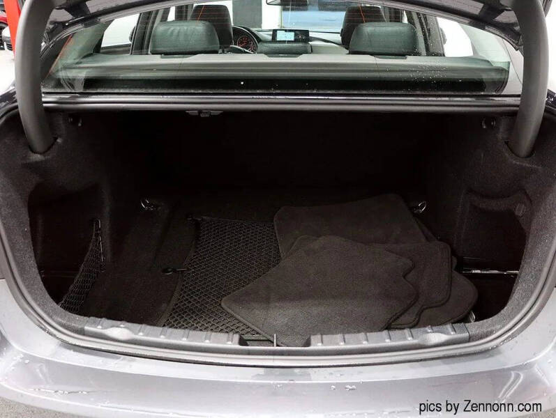 2017 BMW 3 Series 320i xDrive