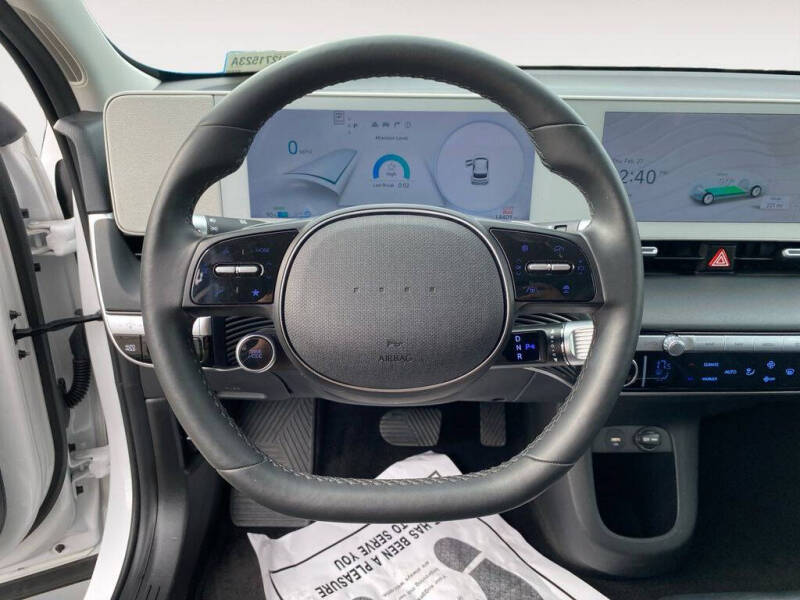 2024 Hyundai Ioniq 5 SEL