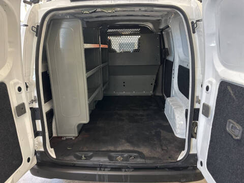2017 Nissan NV200 S