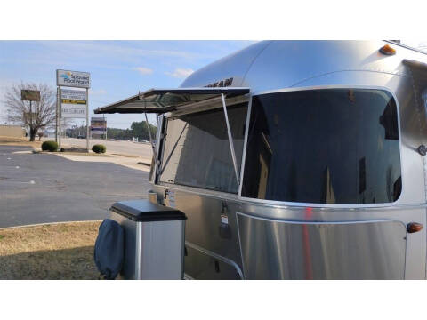 2018 Airstream GLOBETROTTER -