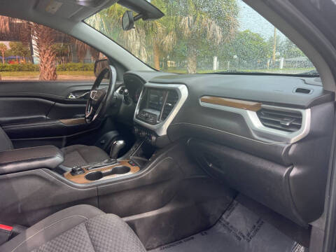 2019 GMC Acadia SLE-2