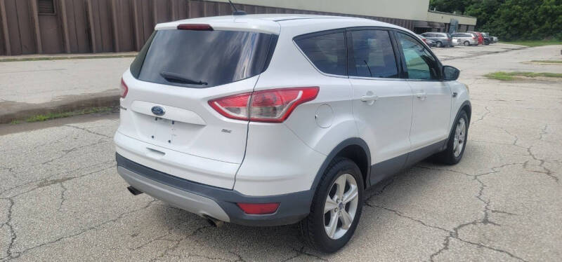 2015 Ford Escape SE