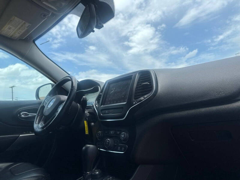 2020 Jeep Cherokee Latitude