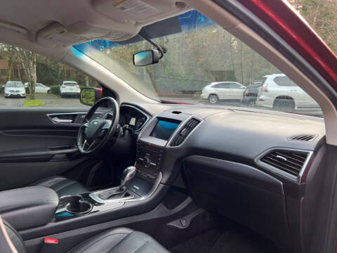 2016 Ford Edge Titanium