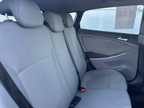 2014 Hyundai Accent GS