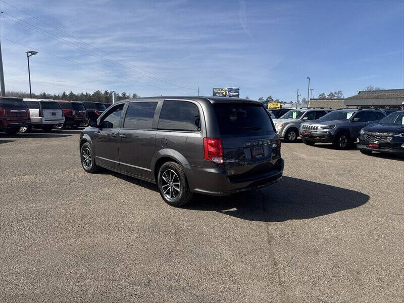 2019 Dodge Grand Caravan SE