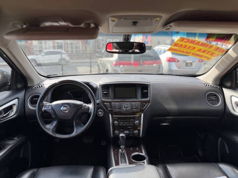 2014 Nissan Pathfinder SL