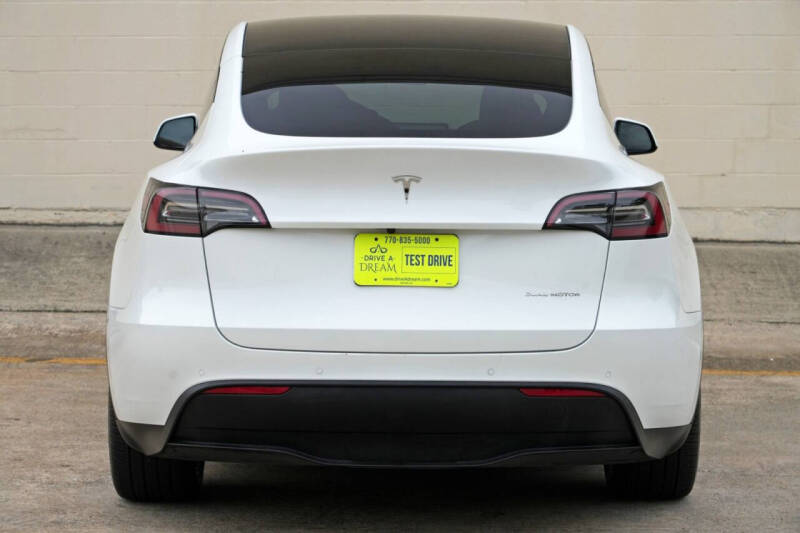 2022 Tesla Model Y Long Range