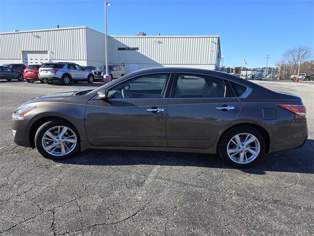 2013 Nissan Altima Sedan SV photo 13