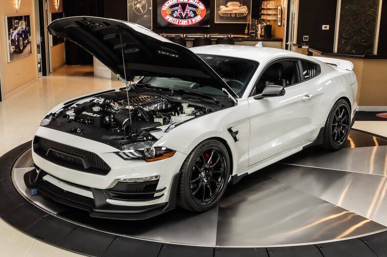 2022 Ford Mustang