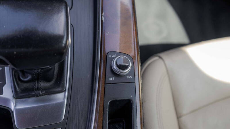 2017 Audi A4 2.0T ultra Premium