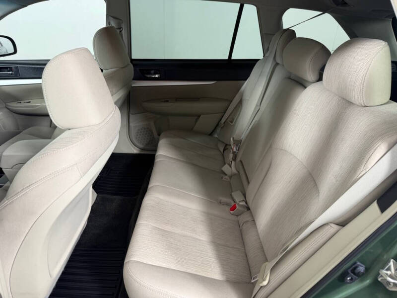 2013 Subaru Outback 2.5i Premium