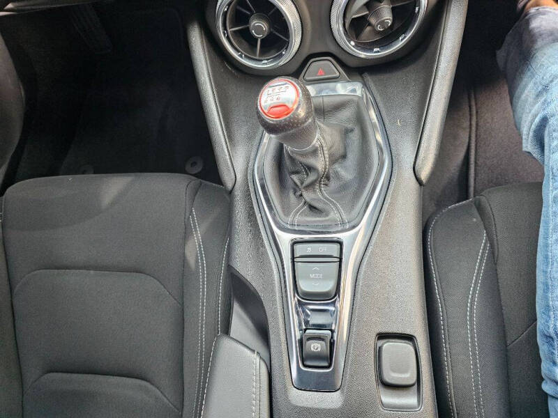 2021 Chevrolet Camaro LT1