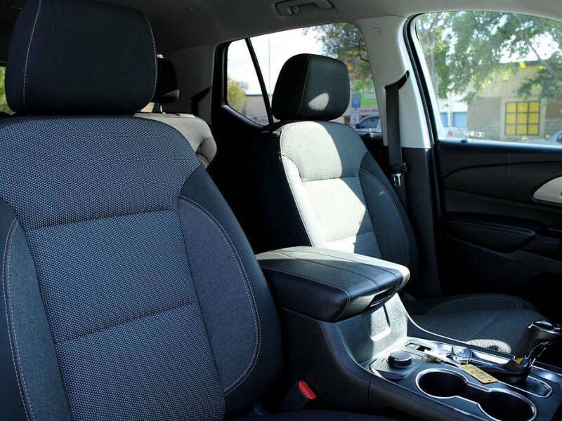 2018 Chevrolet Traverse LS