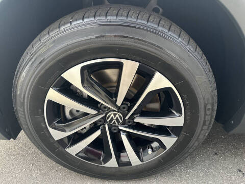 2022 Volkswagen Tiguan S 4Motion