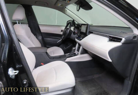 2023 Toyota Corolla Cross LE