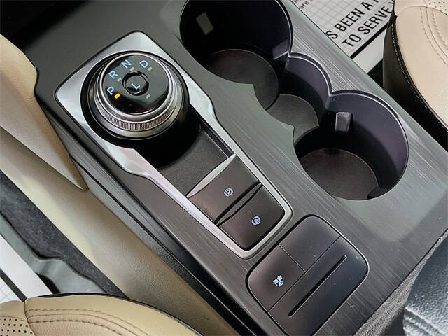 2021 Ford Escape Hybrid SEL