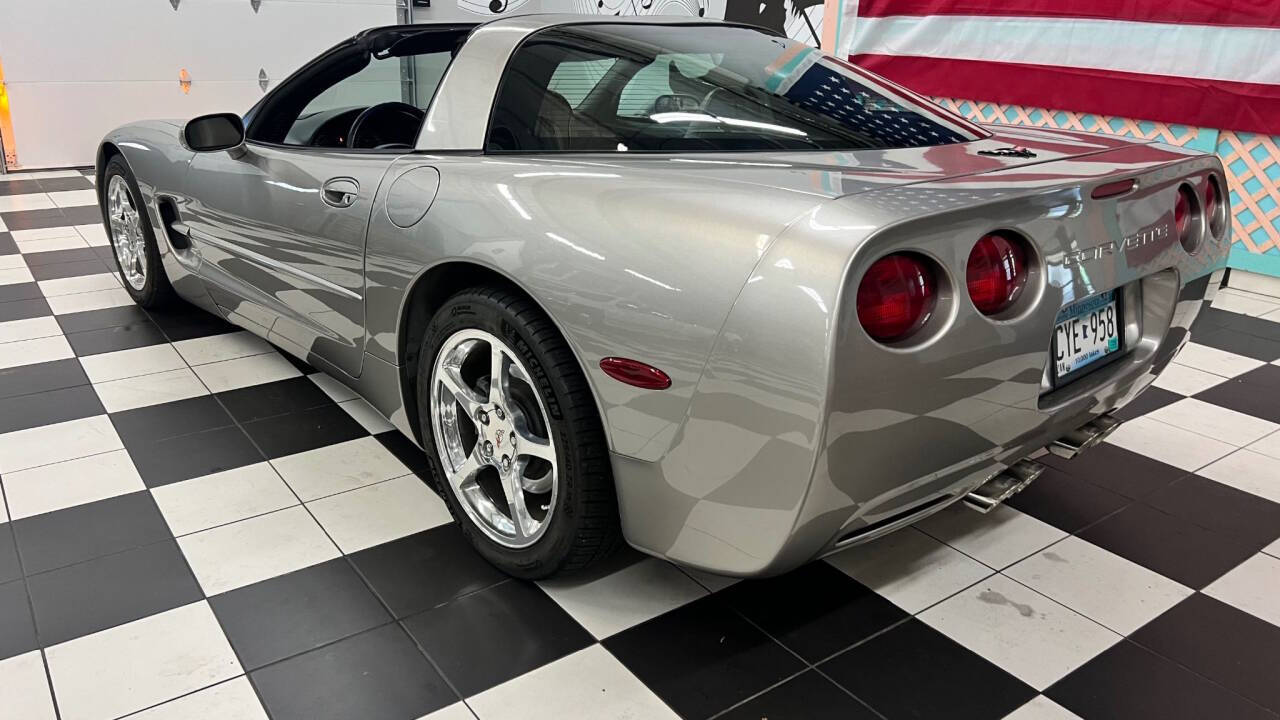 2000 Chevrolet Corvette 9