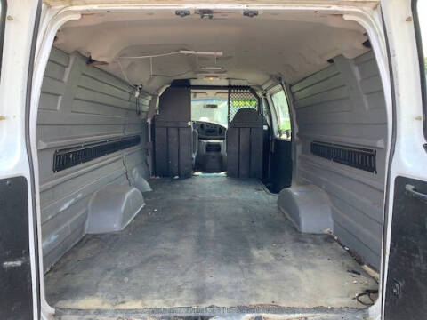 2003 Ford E-Series E-250