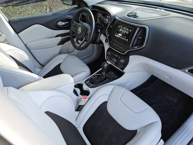2020 Jeep Cherokee Latitude Plus