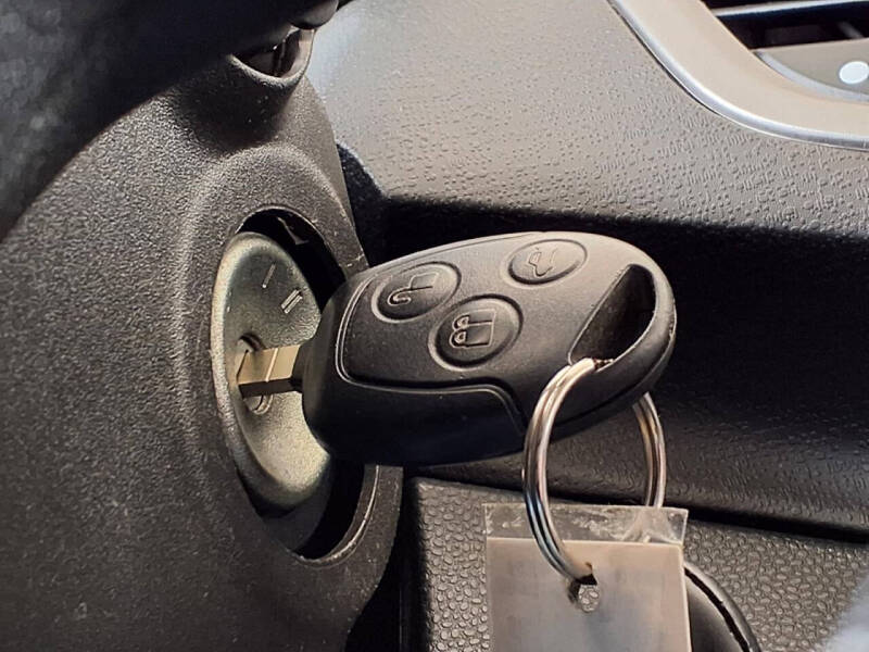 2013 Ford Fiesta SE