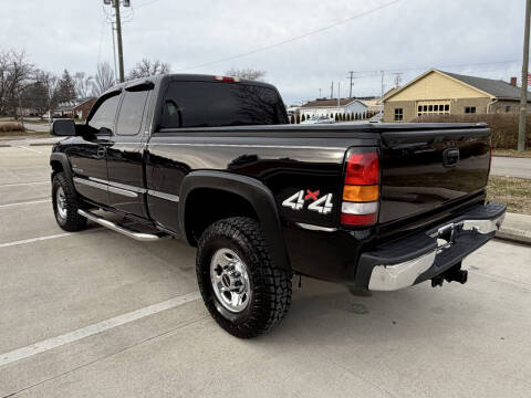 2003 GMC Sierra 2500HD SLT