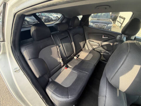 2011 Hyundai Tucson GLS