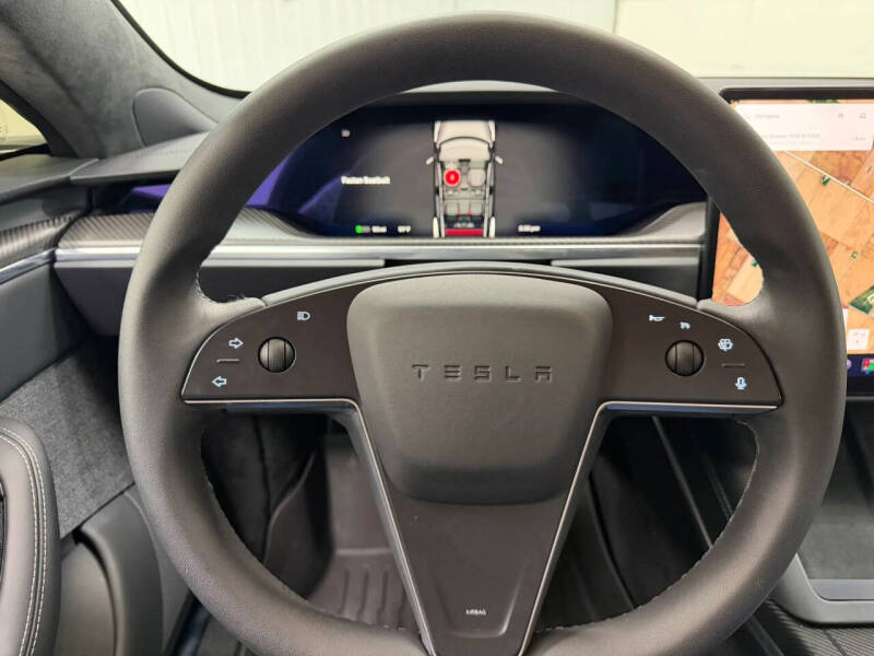 2023 Tesla Model S Plaid