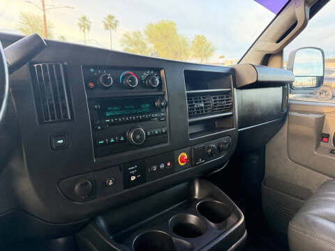 2018 Chevrolet Express 2500