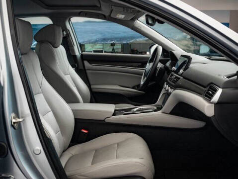 2019 Honda Accord Hybrid Touring