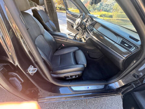 2015 BMW 7 Series 750i