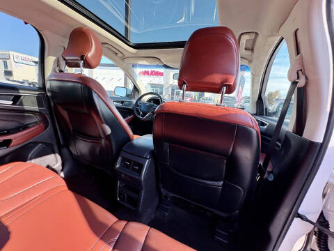 2017 Ford Edge Titanium