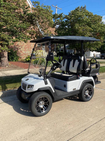 2024 Evolution Ranger 2+2 for sale at Brown's Truck Accessories Inc in Forsyth IL