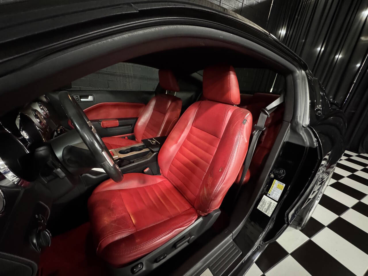 2008 Ford Mustang 50