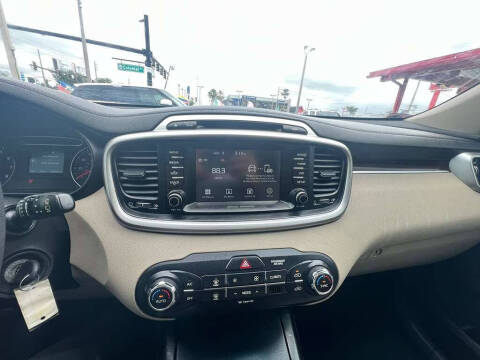 2018 Kia Sorento L