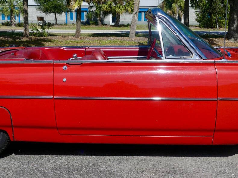 1962 Ford Thunderbird