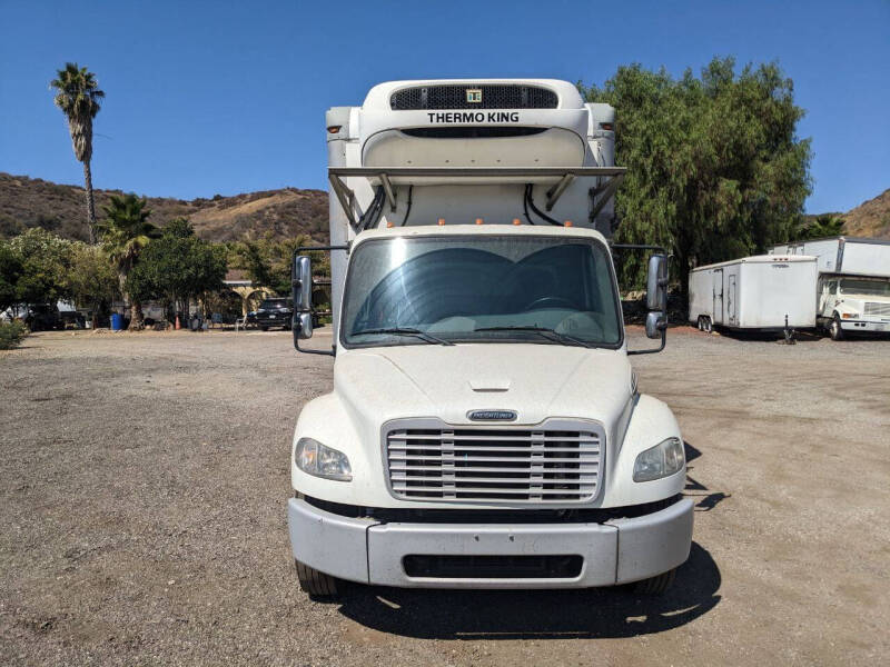 2018 Freightliner M2 106