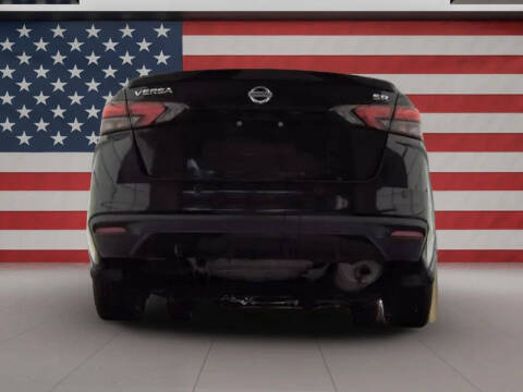 2020 Nissan Versa SR