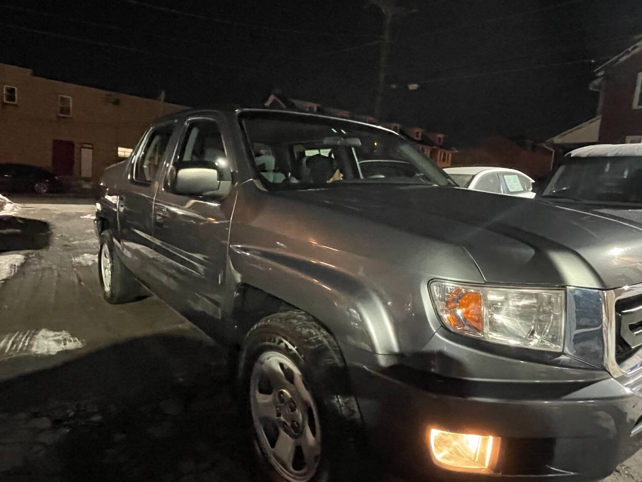 Dk. Gray 2011 Honda Ridgeline RT 4x4 RT 4dr Crew Cab 2