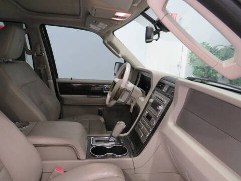 2010 Lincoln Navigator