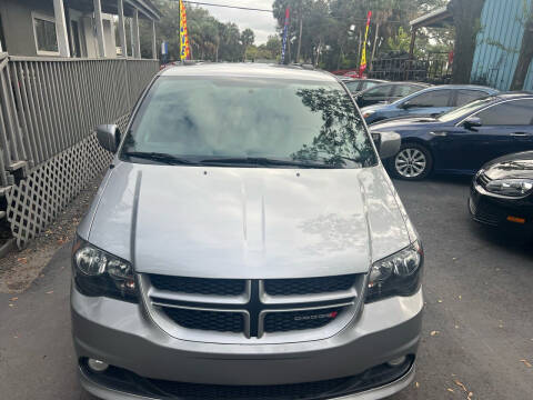 2018 Dodge Grand Caravan for sale at F1 Motor Group in Tampa FL