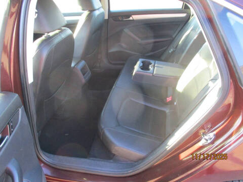 2012 Volkswagen Passat SE PZEV