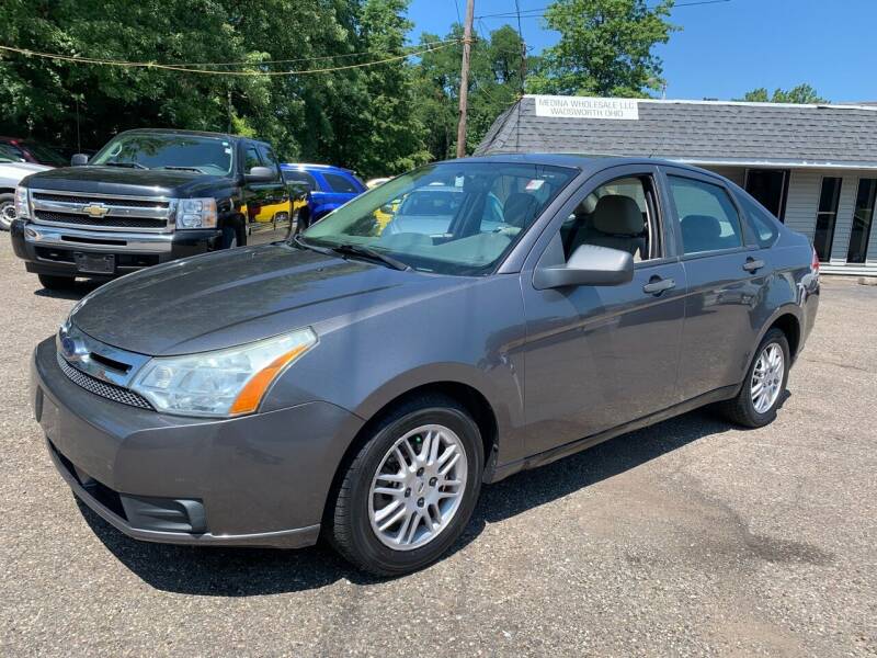 2010 Ford Focus for sale at MEDINA WHOLESALE LLC in Wadsworth OH