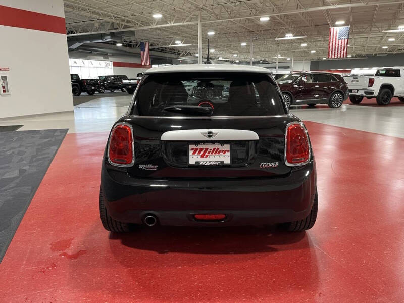 2015 MINI Hardtop 2 Door Cooper