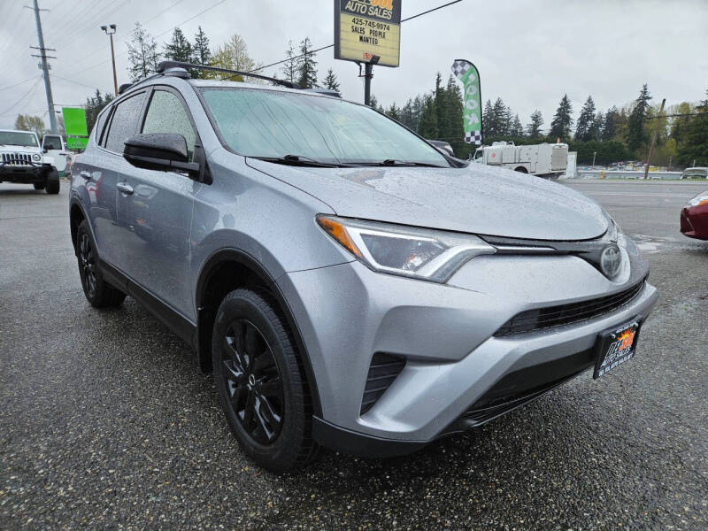 2018 Toyota RAV4 LE